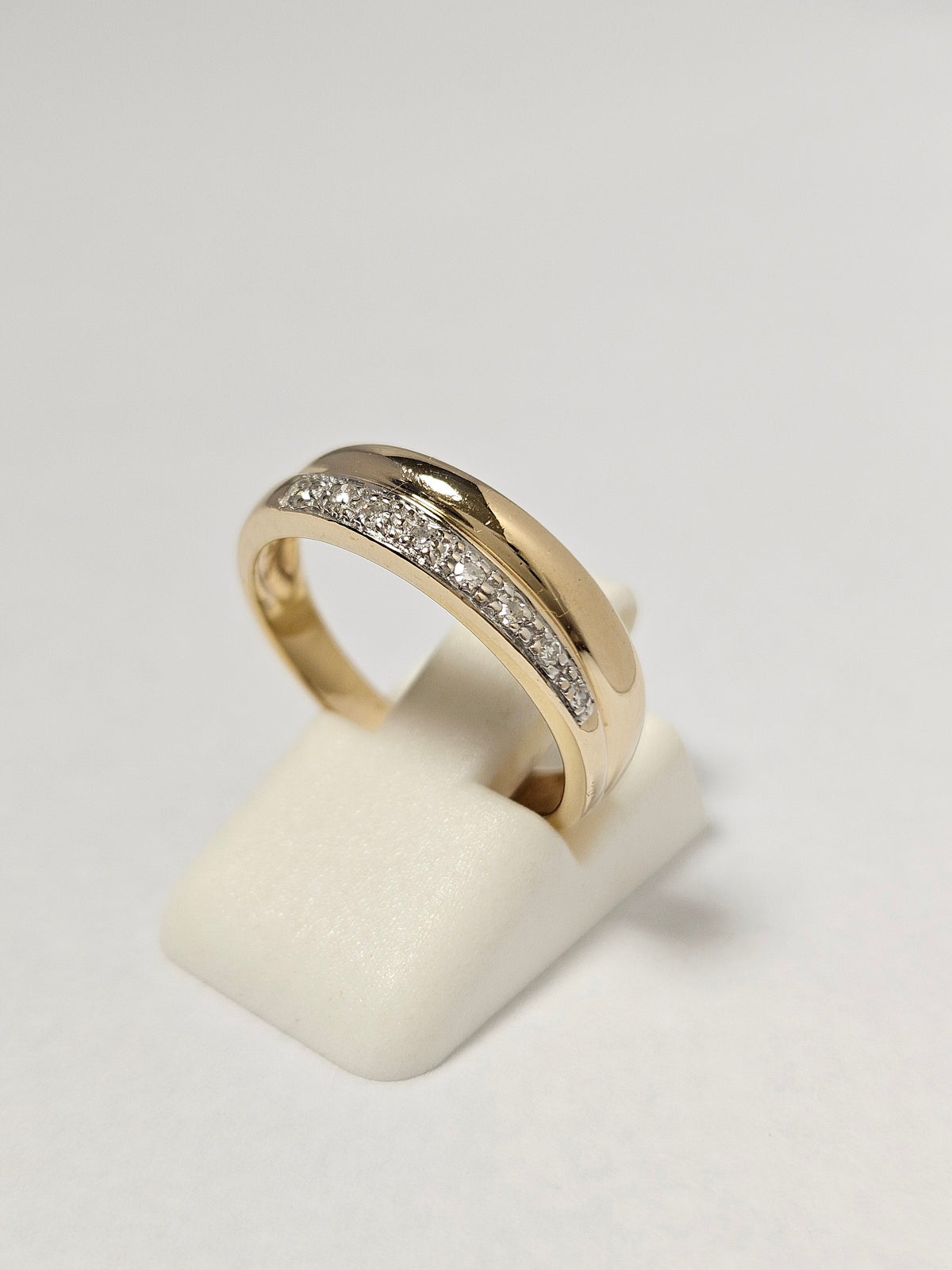 14K Two-Tone Gold 8 Diamond Ring