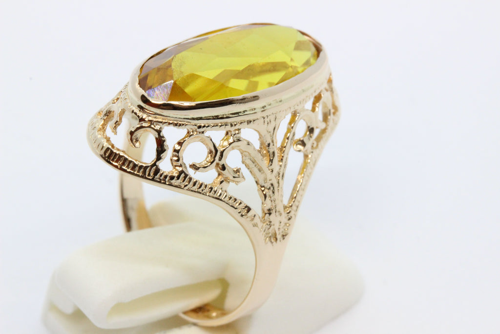 Vintage 1960 14K Gold Amber Statement Ring