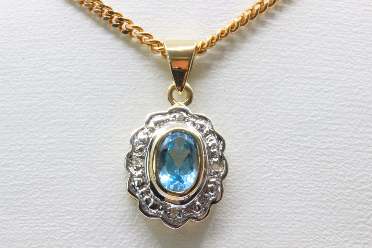 14K Gold Oval Blue Stone Pendant