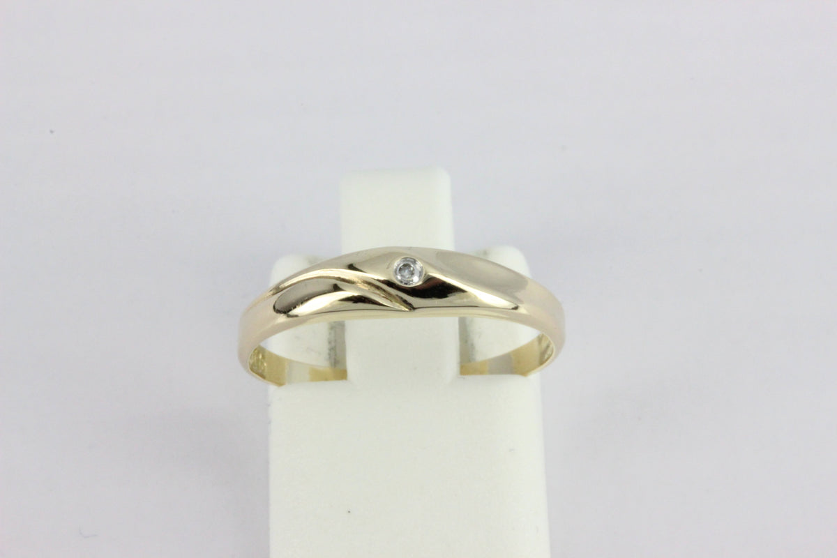 14K Gold Diamond Wave Ring
