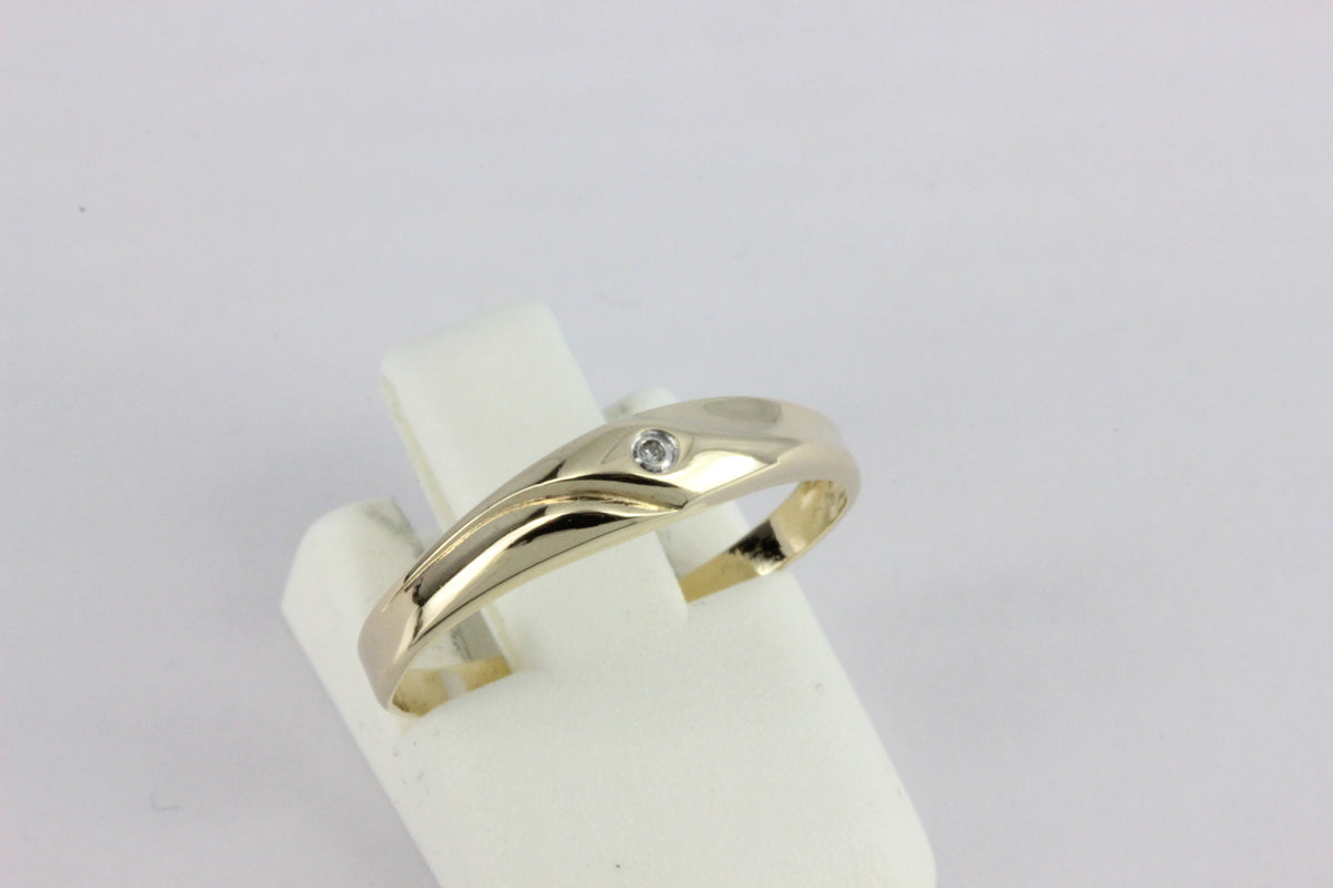 14K Gold Diamond Wave Ring