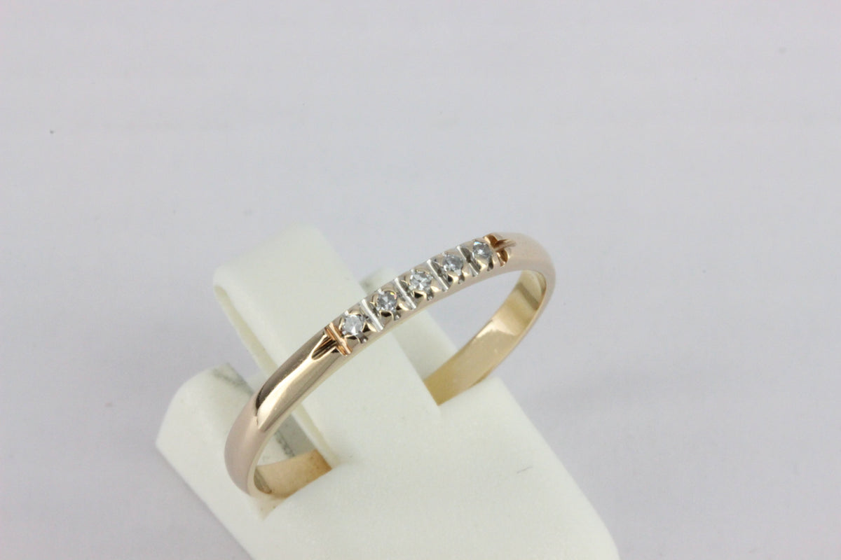 Vintage 1991 14K Gold Five Diamond Ring