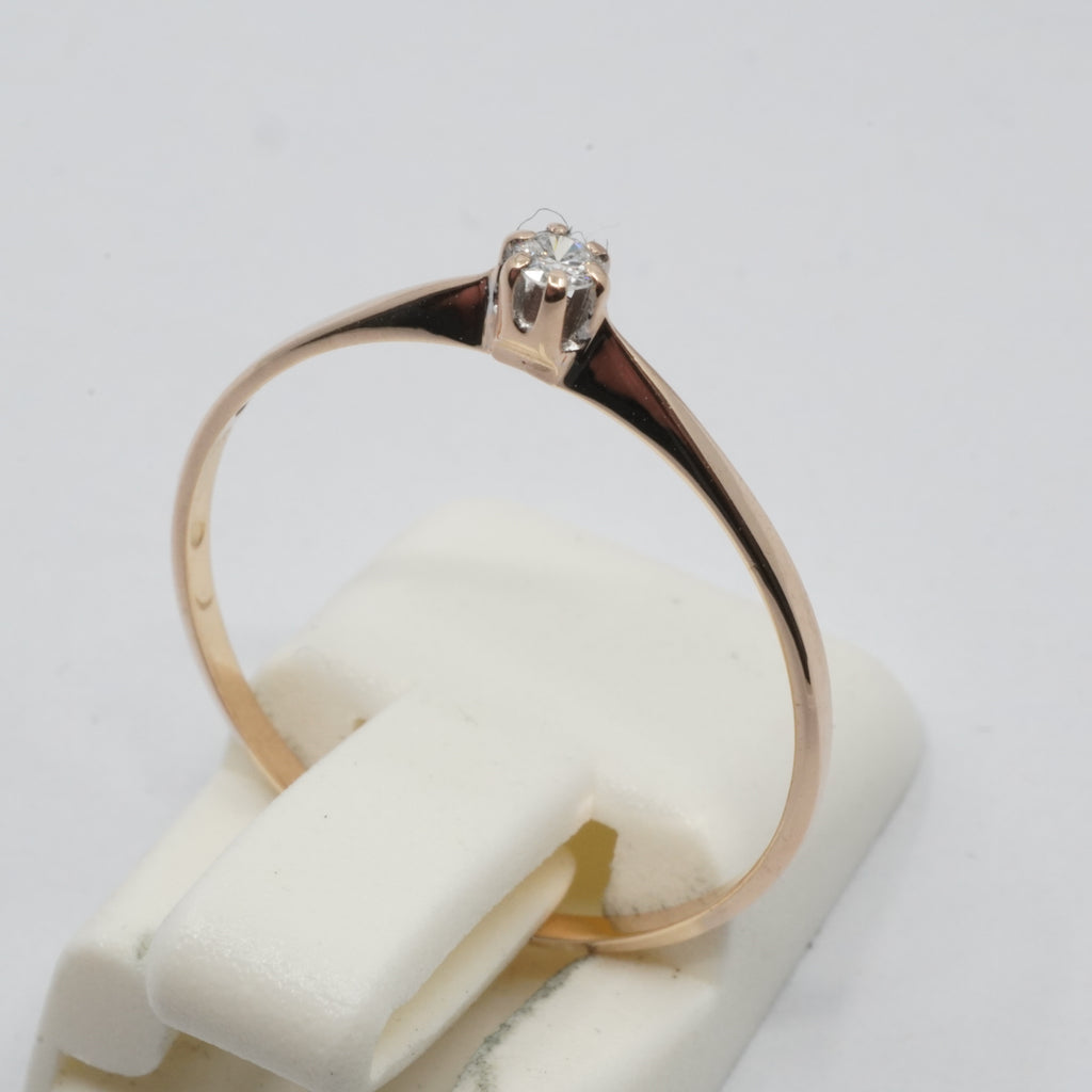 14K Gold Solitaire Diamond Ring
