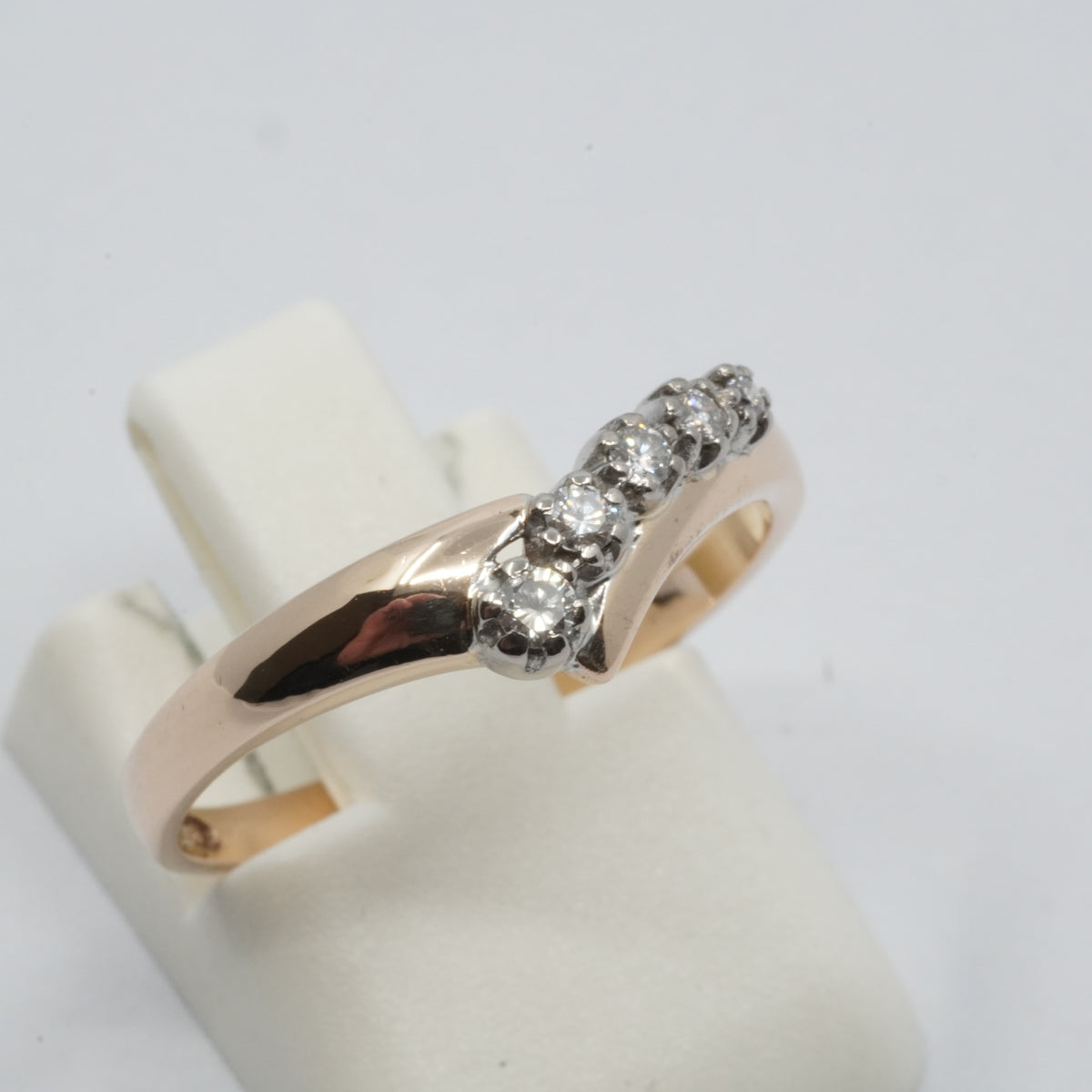 14K Yellow Gold 5 Diamond Wave Ring- 1996