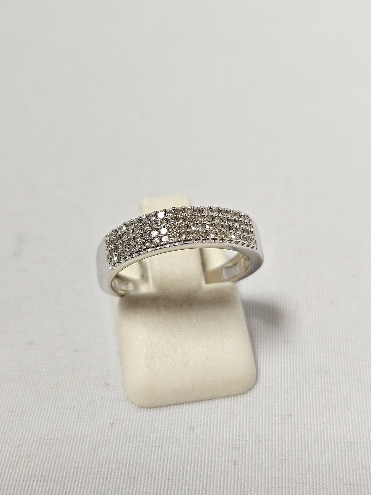 14K White Gold 76 Diamond Multi-Row Ring