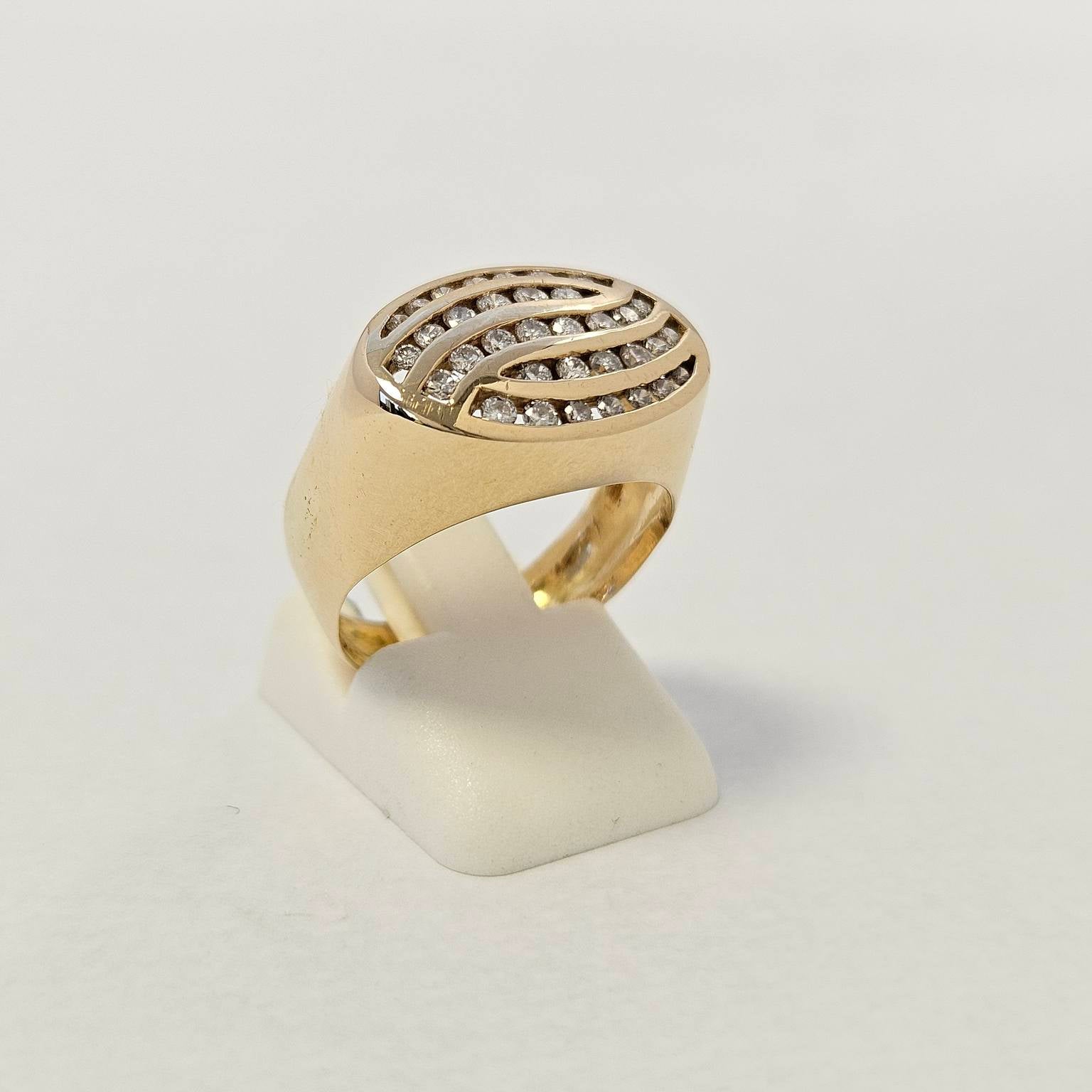 14K Gold Ring with 34 Diamonds