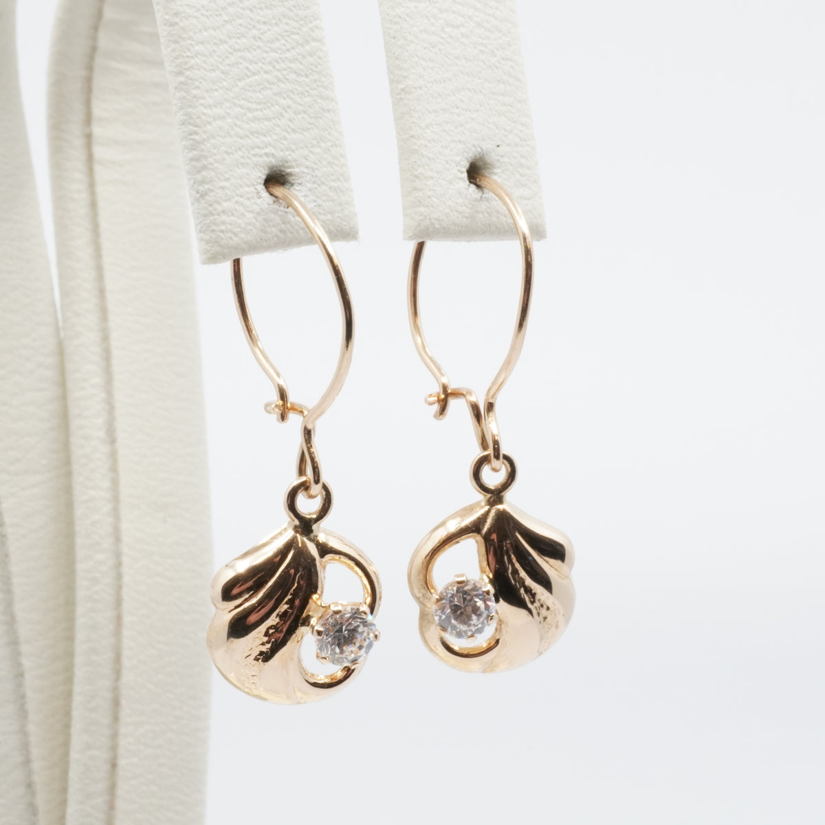 14K Gold Floral Drop Earrings