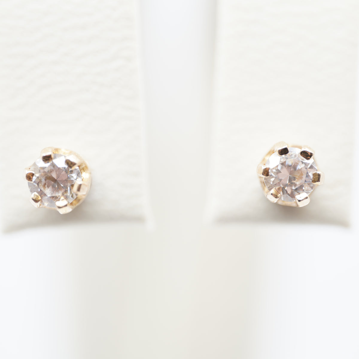 14K Gold Solitaire Stud Earrings