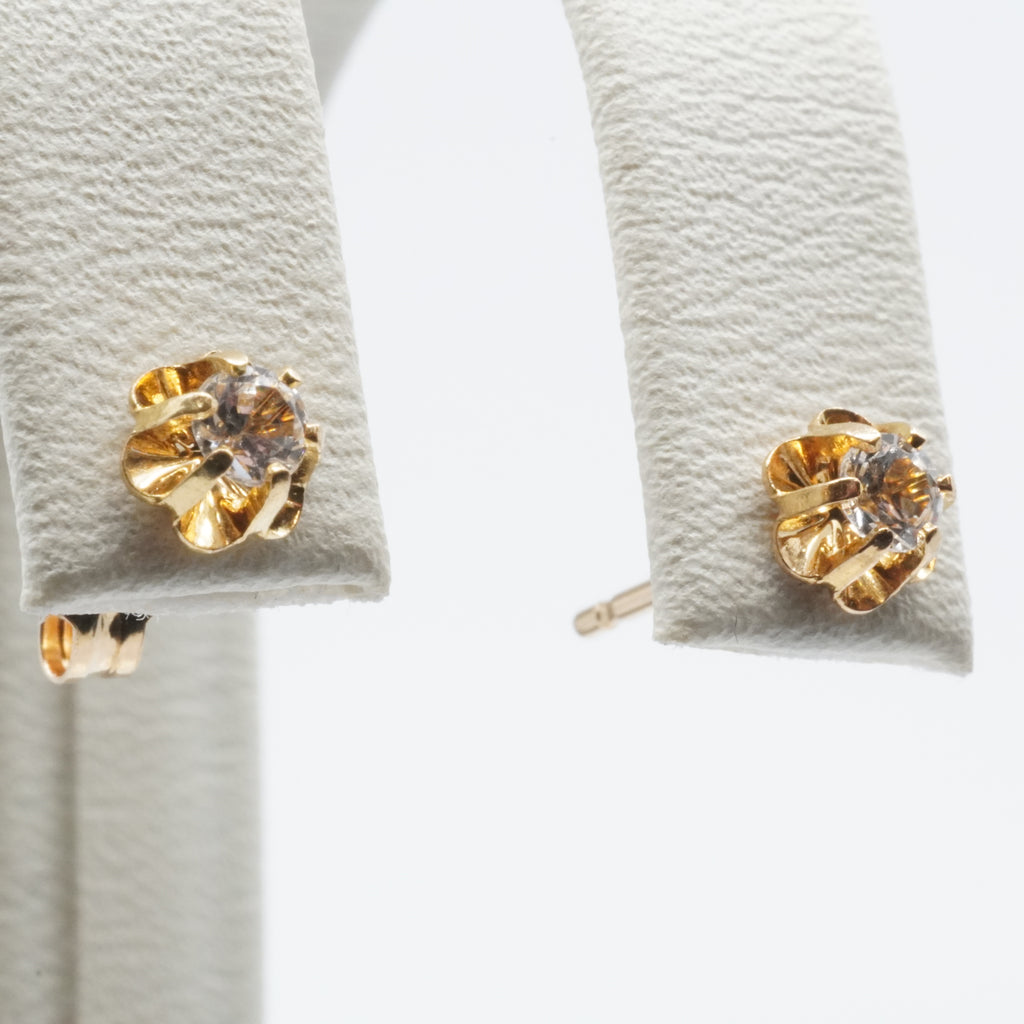14K Gold Clear Stone Flower Stud Earrings