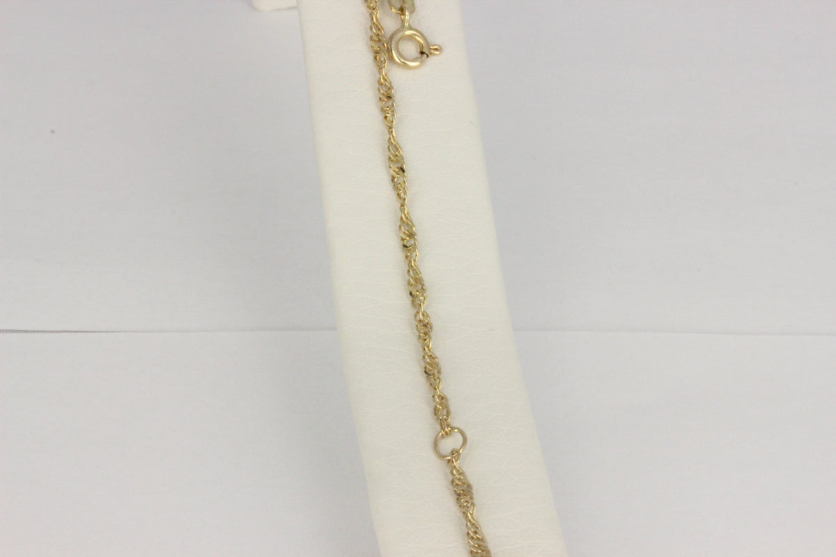 14K Gold Anklet with Pendant