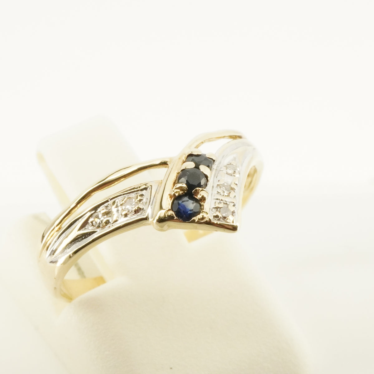 Vintage 14K Gold Five Diamond Statement Ring