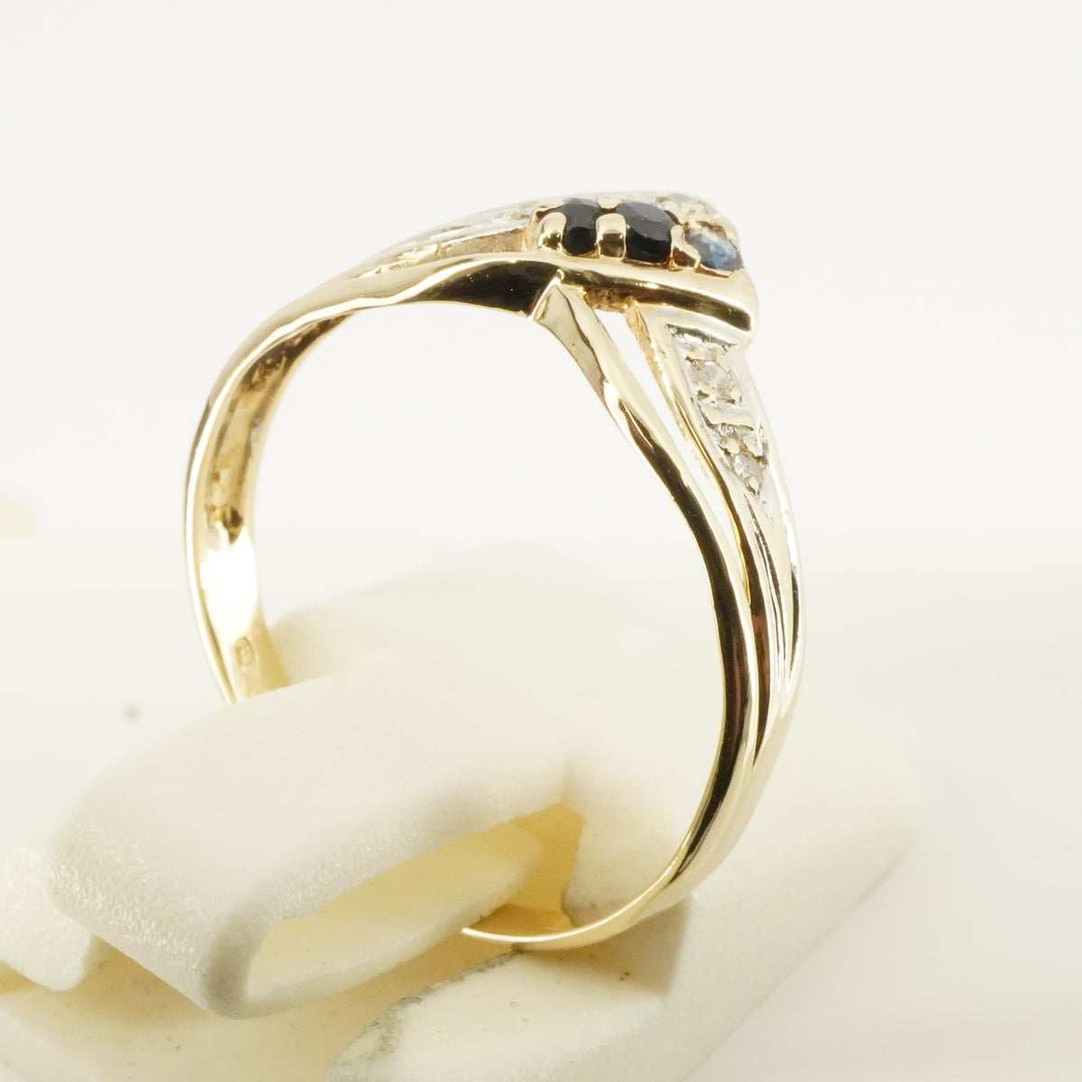 Vintage 14K Gold Five Diamond Statement Ring