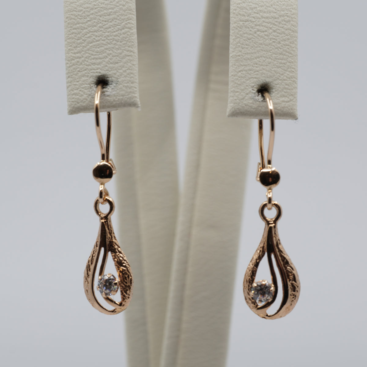 14K Gold Teardrop Clear Stone Earrings