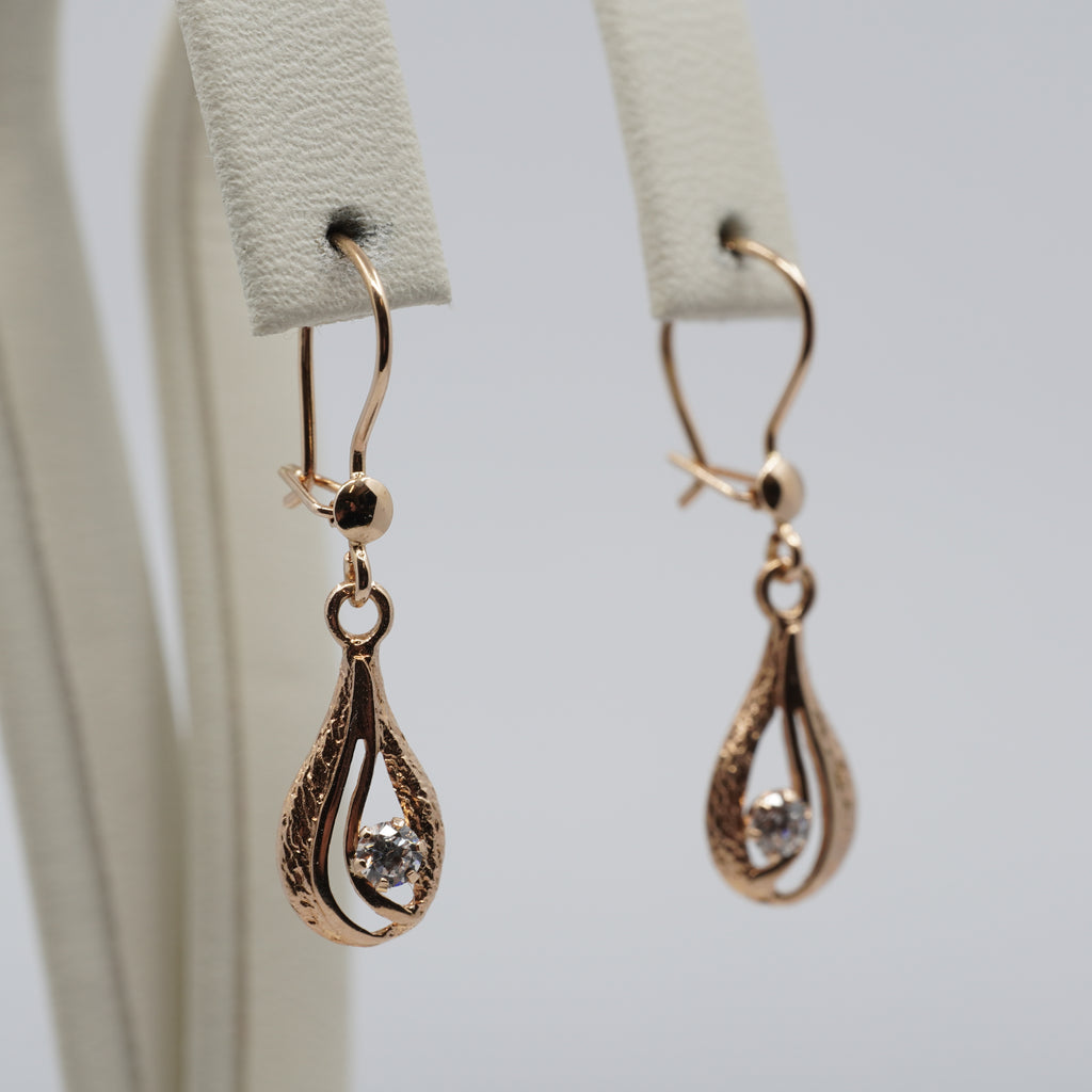 14K Gold Teardrop Clear Stone Earrings