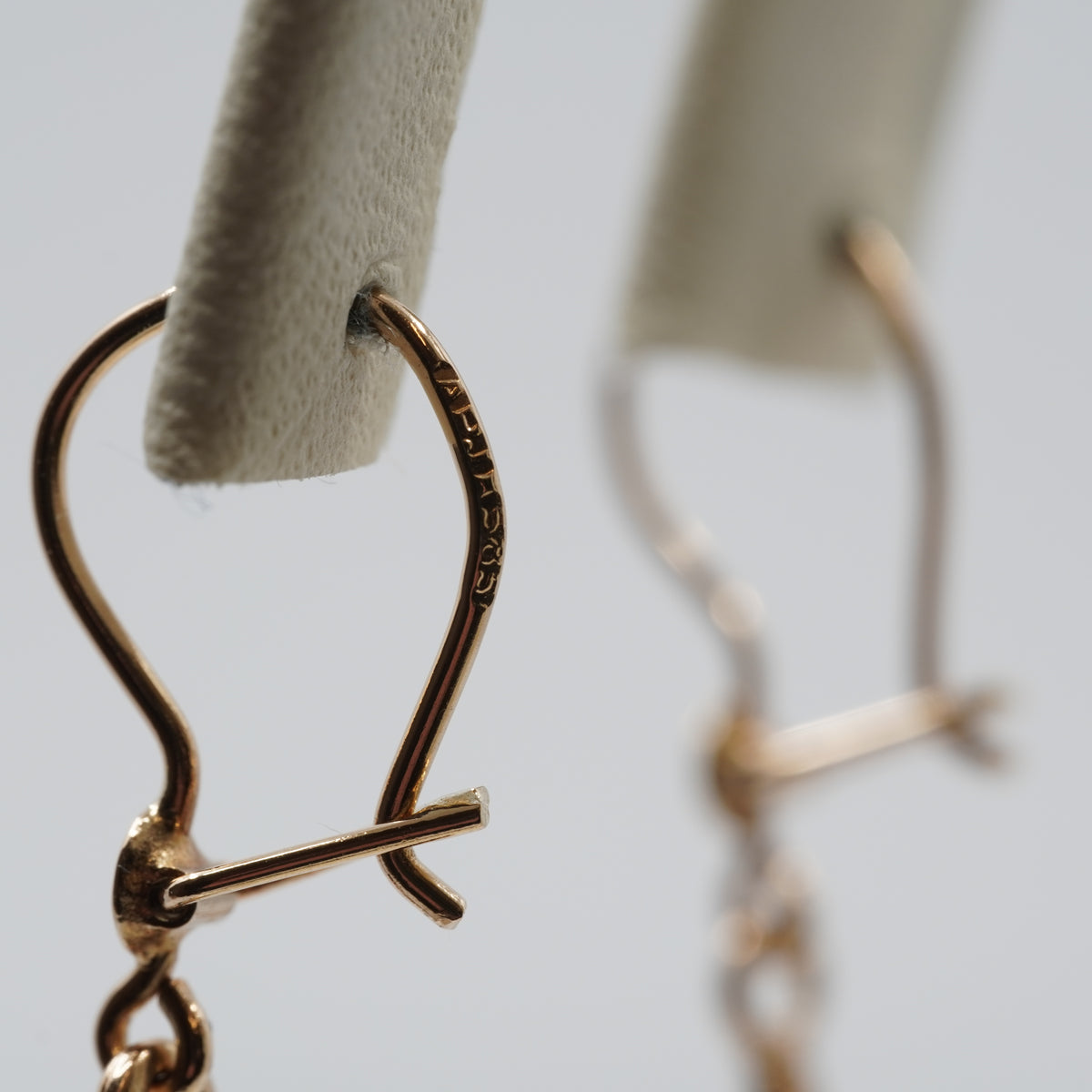14K Gold Teardrop Clear Stone Earrings