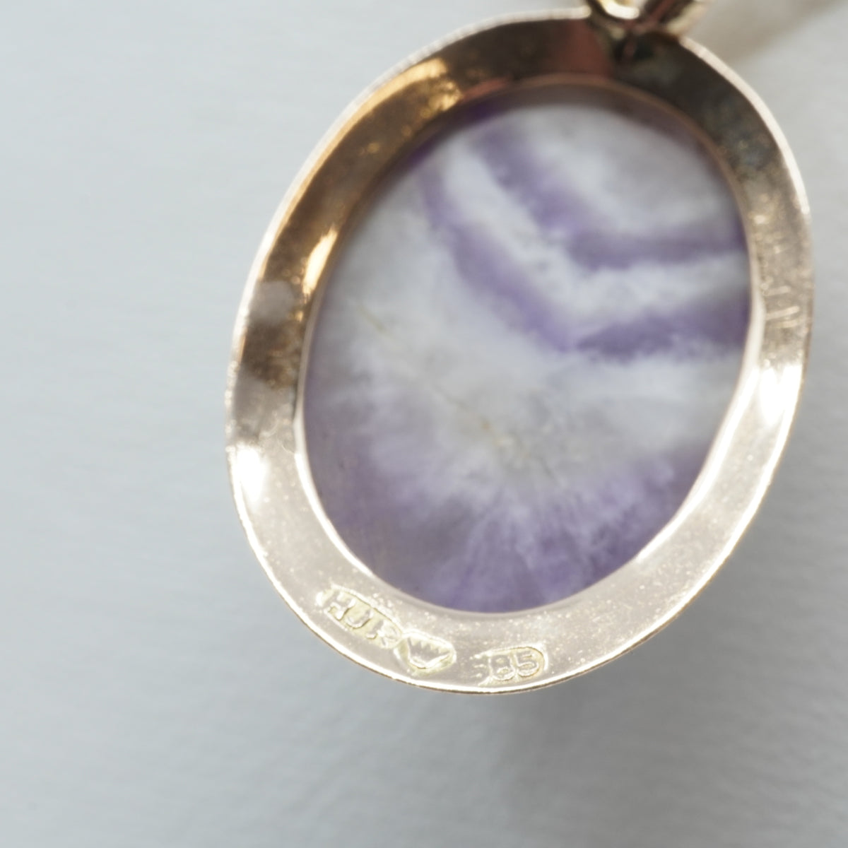 Vintage 14K Gold Tiffany Stone Pendant