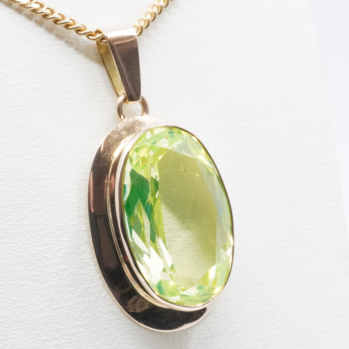 Vintage 1961 14K Gold Peridot Pendant