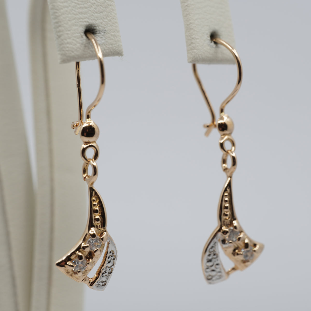 14K Gold Floral Fan Drop Earrings