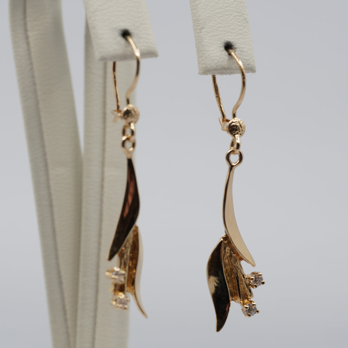 14K Gold Sculptural Floral Drop Earrings