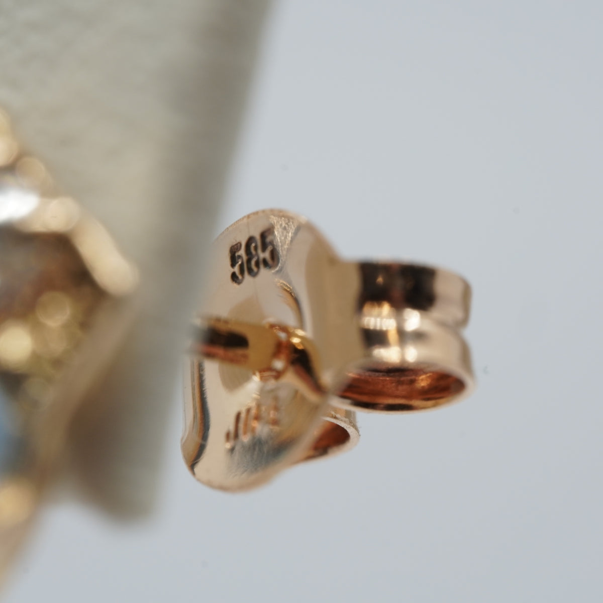 14K Gold Blue Clear Stone Stud Earrings