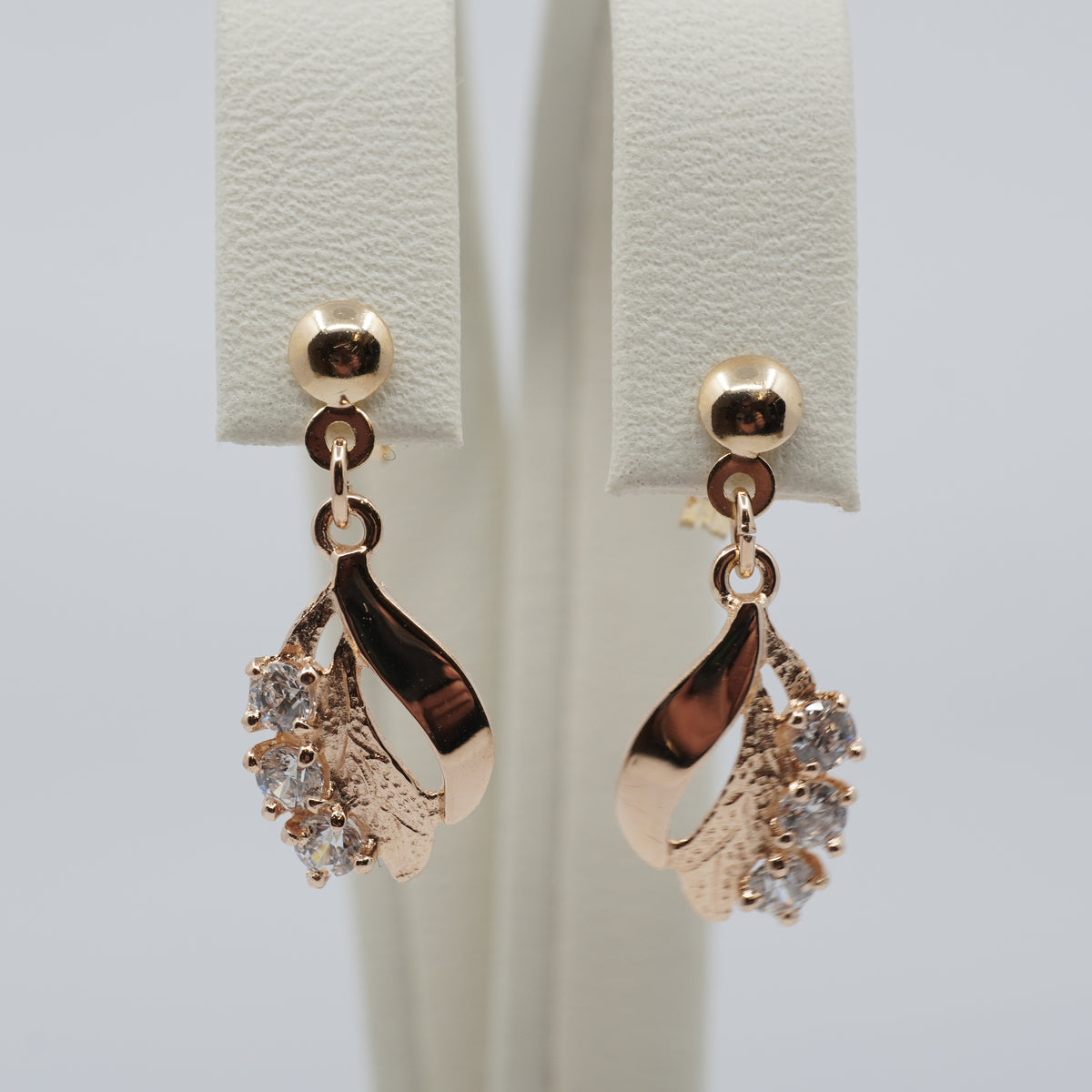 14K Gold Sculptural Clear Stone Drop Earrings