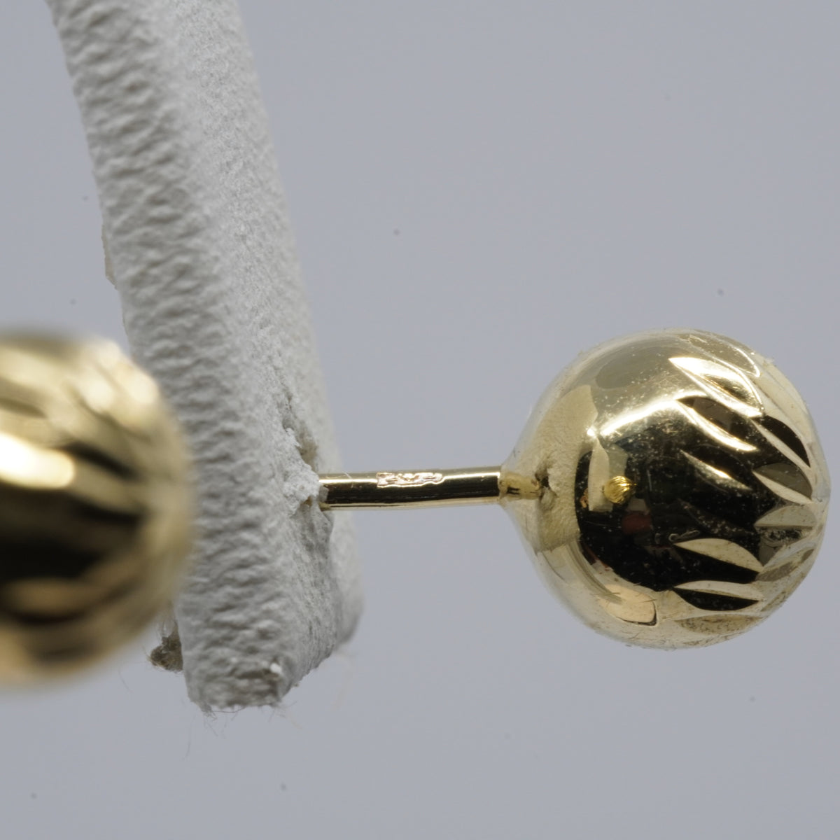 14K Gold Sunburst Stud Earrings