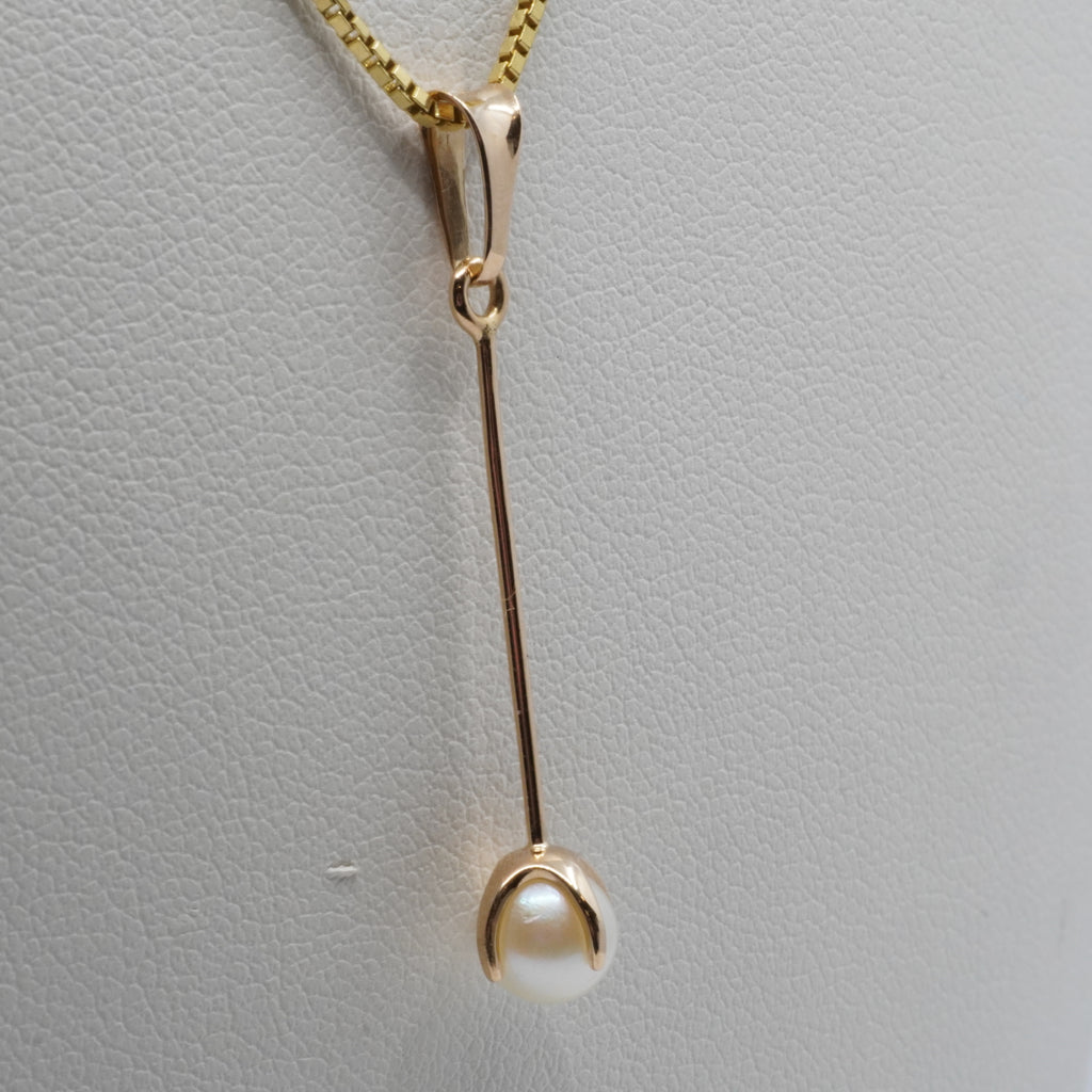 14K Gold Pearl Drop Pendant