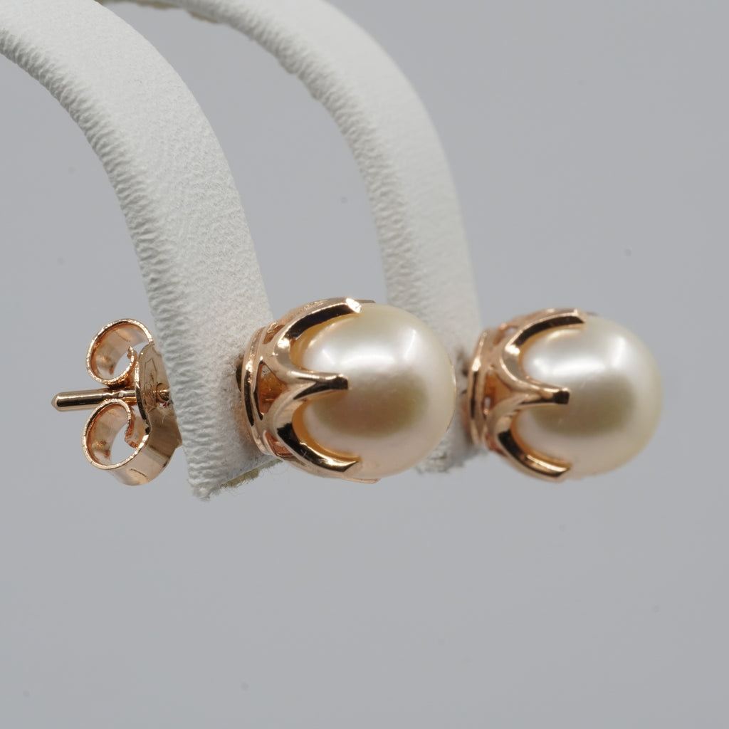 14K Gold Pearl Stud Earrings