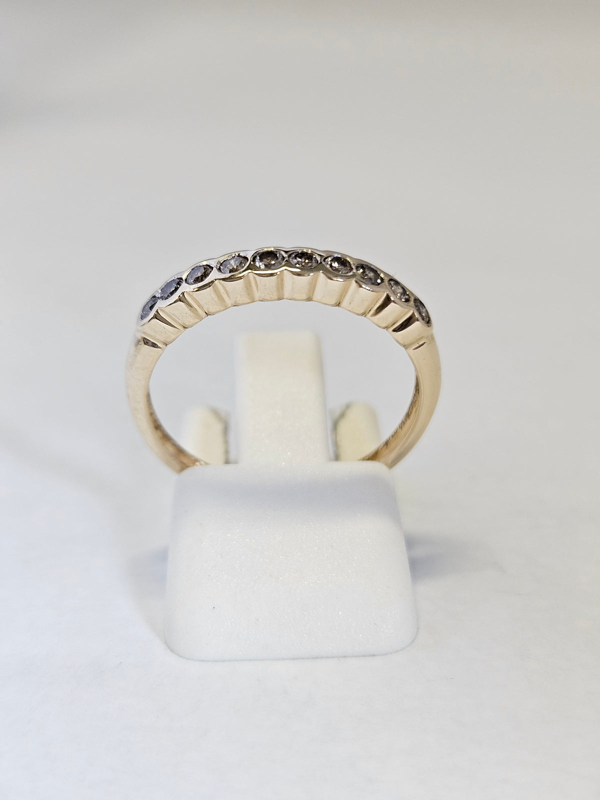 Vintage 14K Gold 10 Diamond Ring